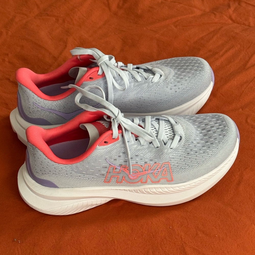 Hoka One One Women's Light Gray & Coral Athletic Running Shoes